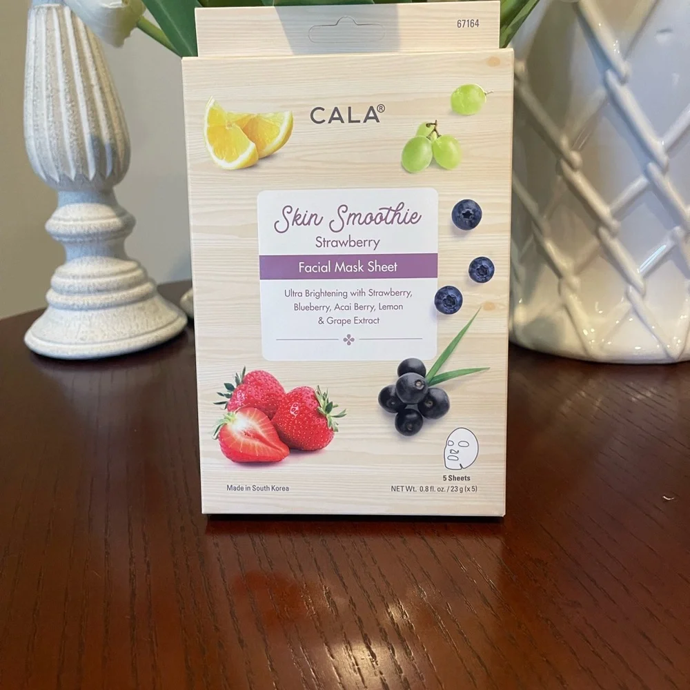 CALA Skin Smoothie Strawberry Facial Mask Sheet